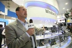 Microsoft VP Steven Guggenheimer does not think tablets will catch on.