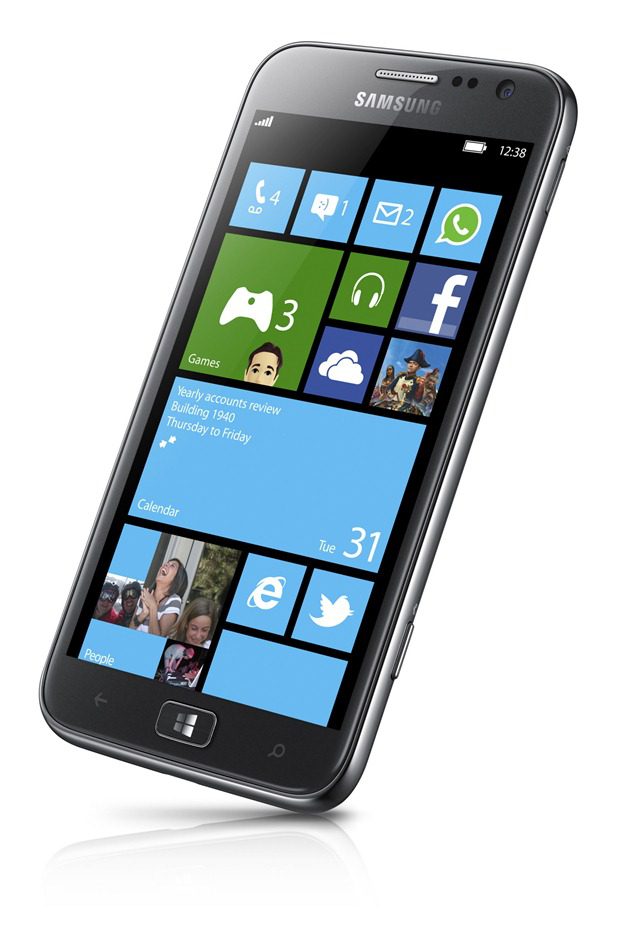 ATIV_S_Product_Image_Front_4