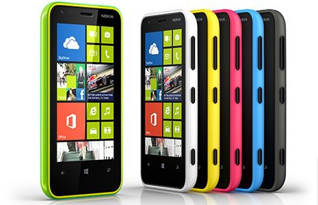 Nokia_Lumia_620_03
