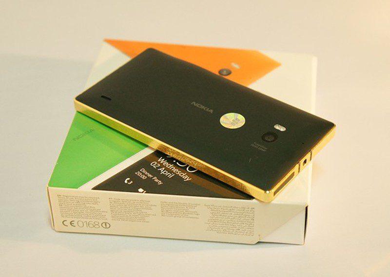 24 Karat Gold Lumia 930 1