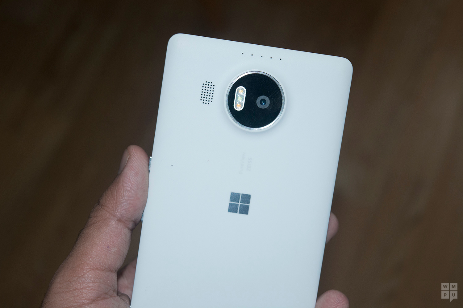 Обзор Microsoft Lumia 950 XL: больше, быстрее, умнее