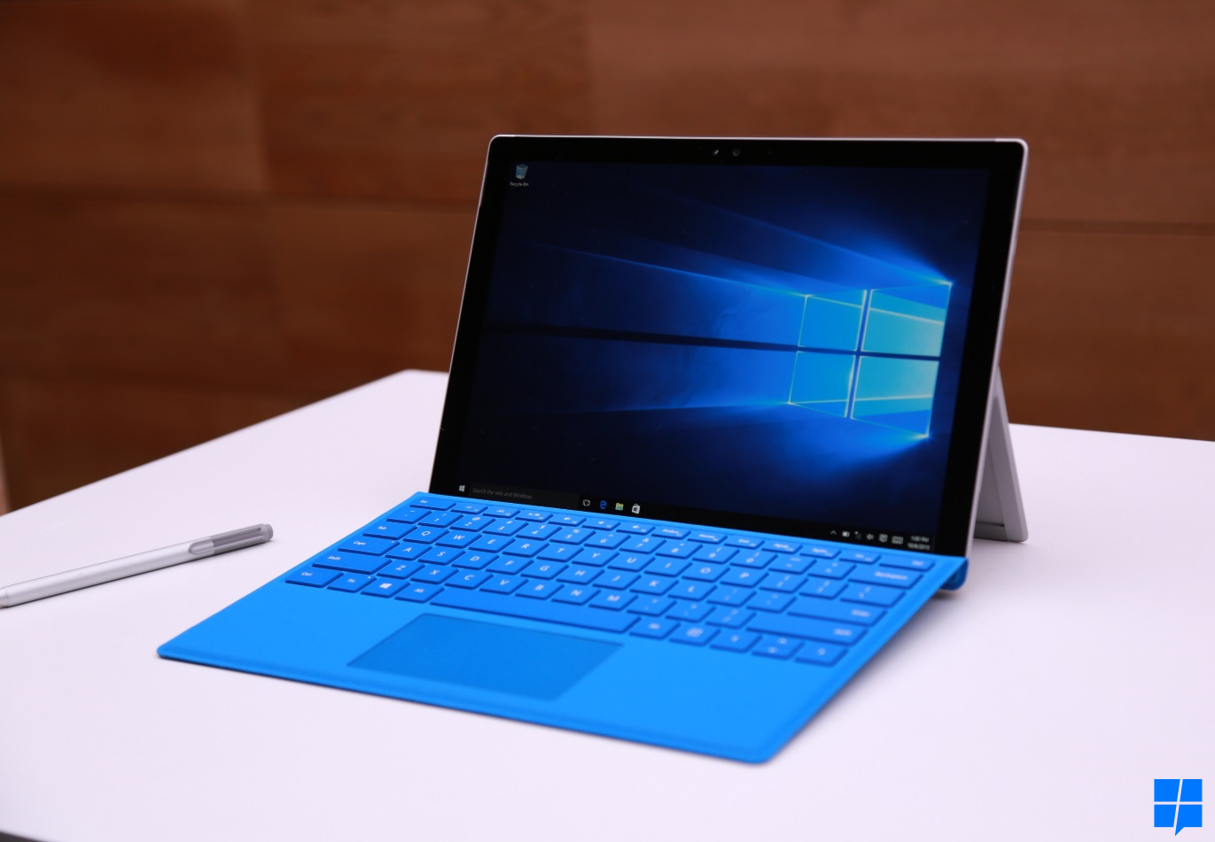 Microsoft - 【中古品】surface pro4本体 メモリ:4GB SSD128GB の+