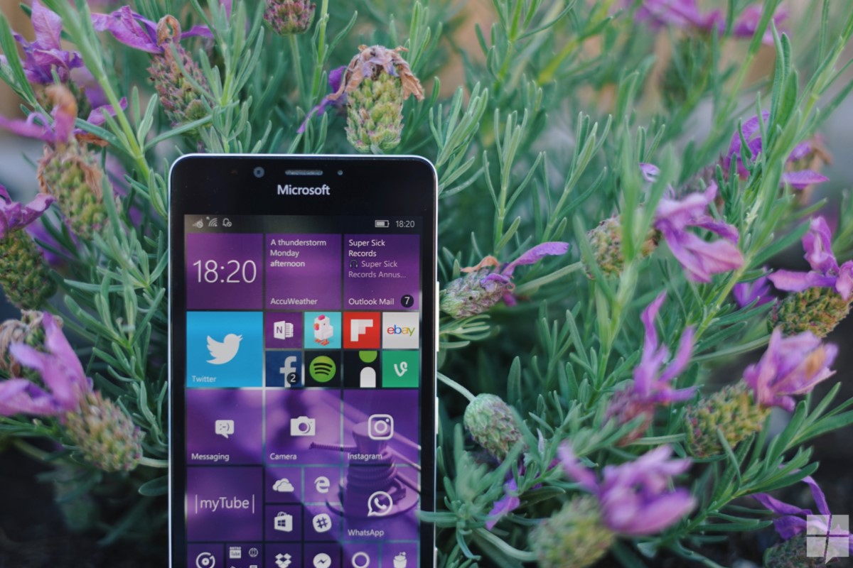 Windows 10 Mobile