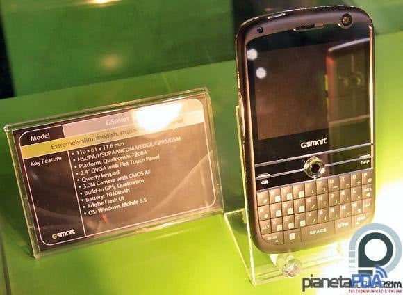GSmart M1220 – finally some Treo Pro competition