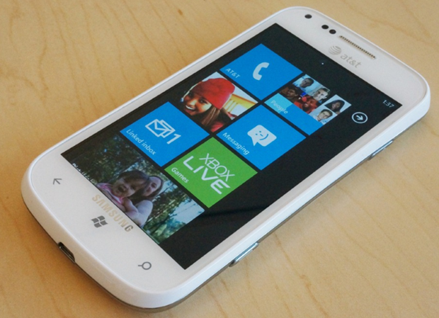 Samsung Focus 2: låga priser LTE Windows Phone för AT&T kommer snart