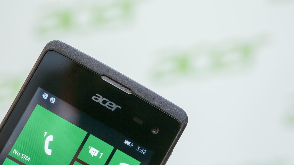 Acer Liquid M220 now available in Canada