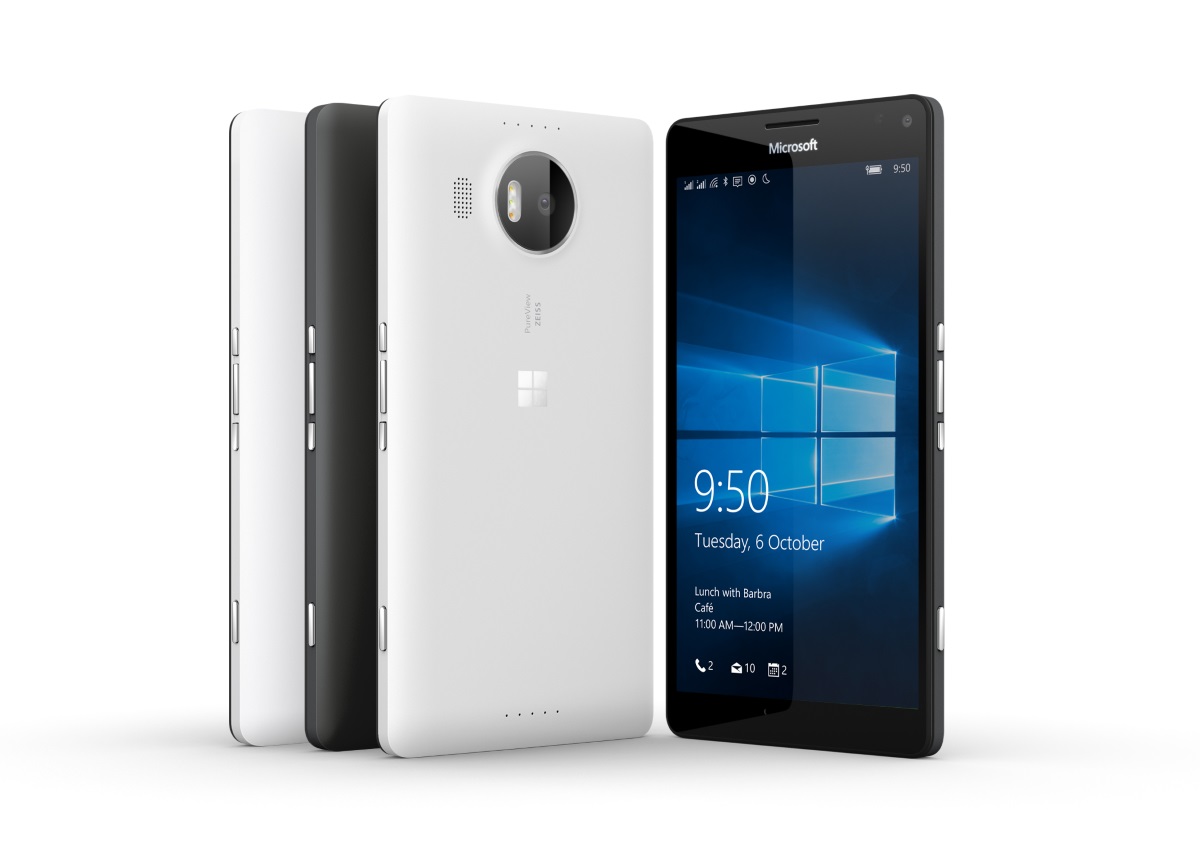 Deal: Lumia 950 XL and Lumia 950 For $449 and $399 Respectively With Free Display Dock