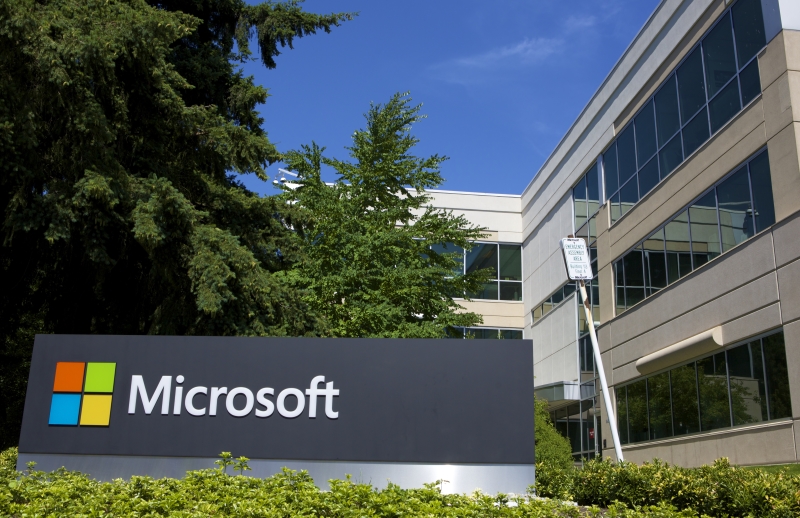 Microsoft opens oil and gas center in Dubai