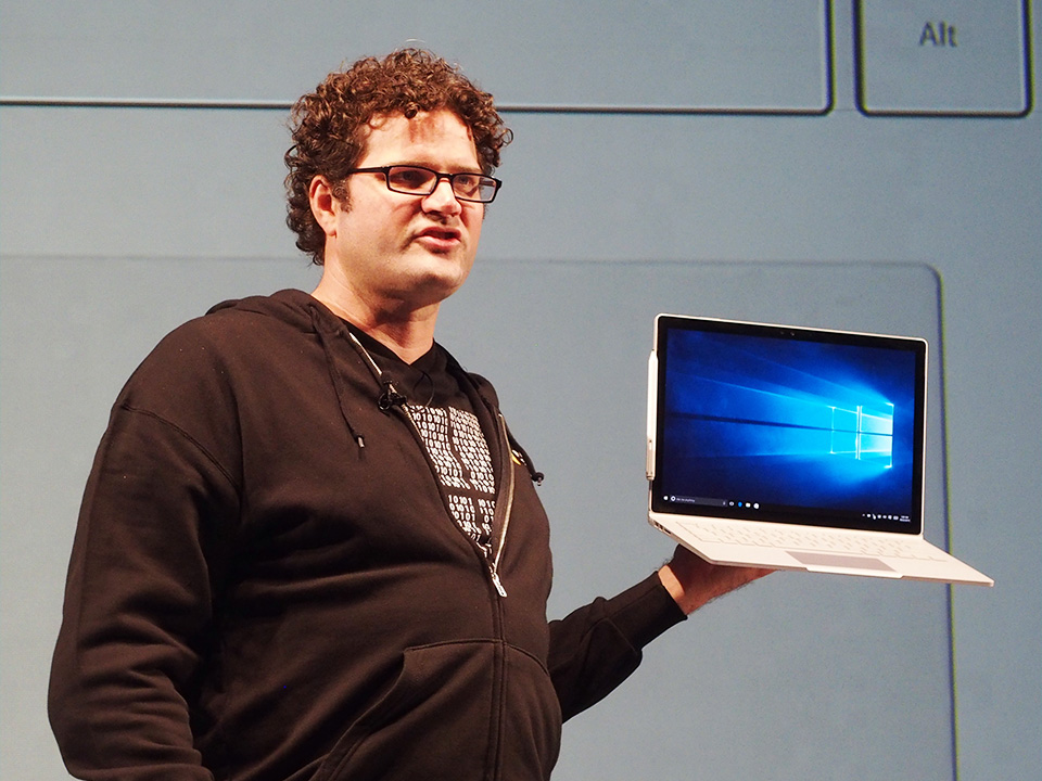 Surface VP Brian Hall leaves Microsoft for a startup