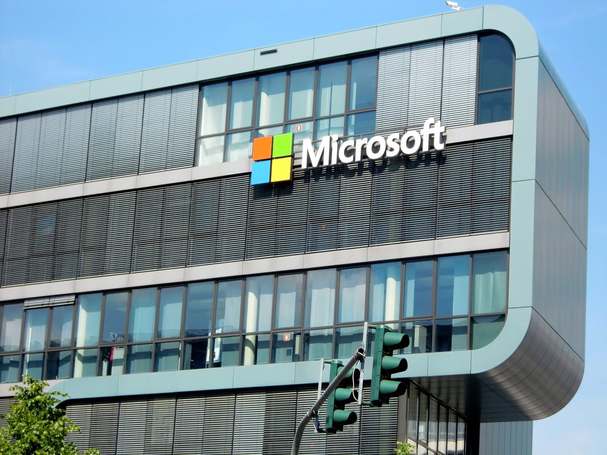 Microsoft signs the Equal Pay Pledge, seeks to close gap between gender pay