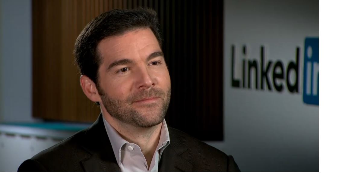 LinkedIn CEO Jeff Weiner is stepping down, Ryan Roslansky will replace him on June 1