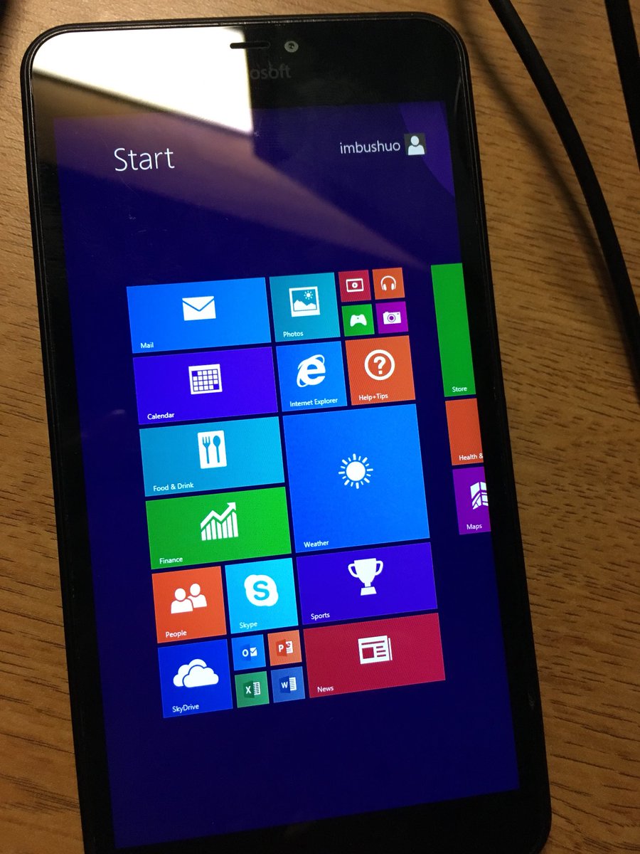Hacker who installed Windows RT on Lumia 640 enables internet connectivity