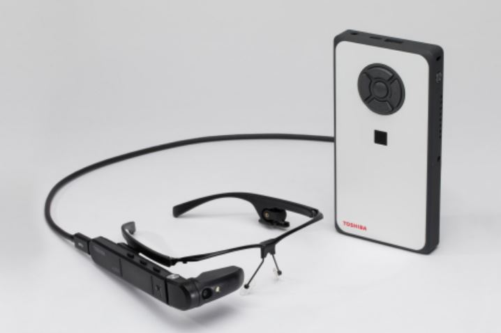 Toshiba announces new dynaEdge AR Smart Glasses powered by Windows 10