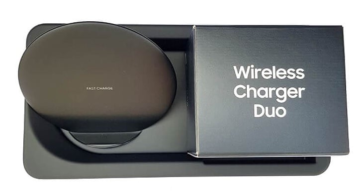 Samsung’s dual-wireless charger unboxed (pictures)