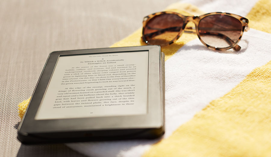 Walmart partners with Kobo to take on Amazon Kindle Store