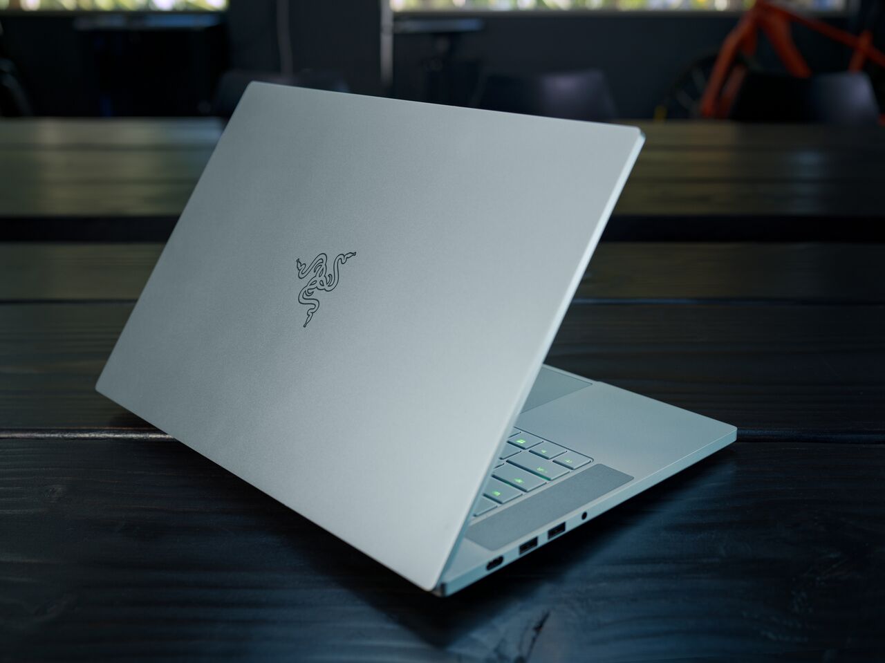 Image result for Razer Blade 15 - Mercury White Limited Edition