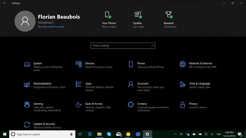 Microsoft tests a new kind of header in the Windows 10 Settings app