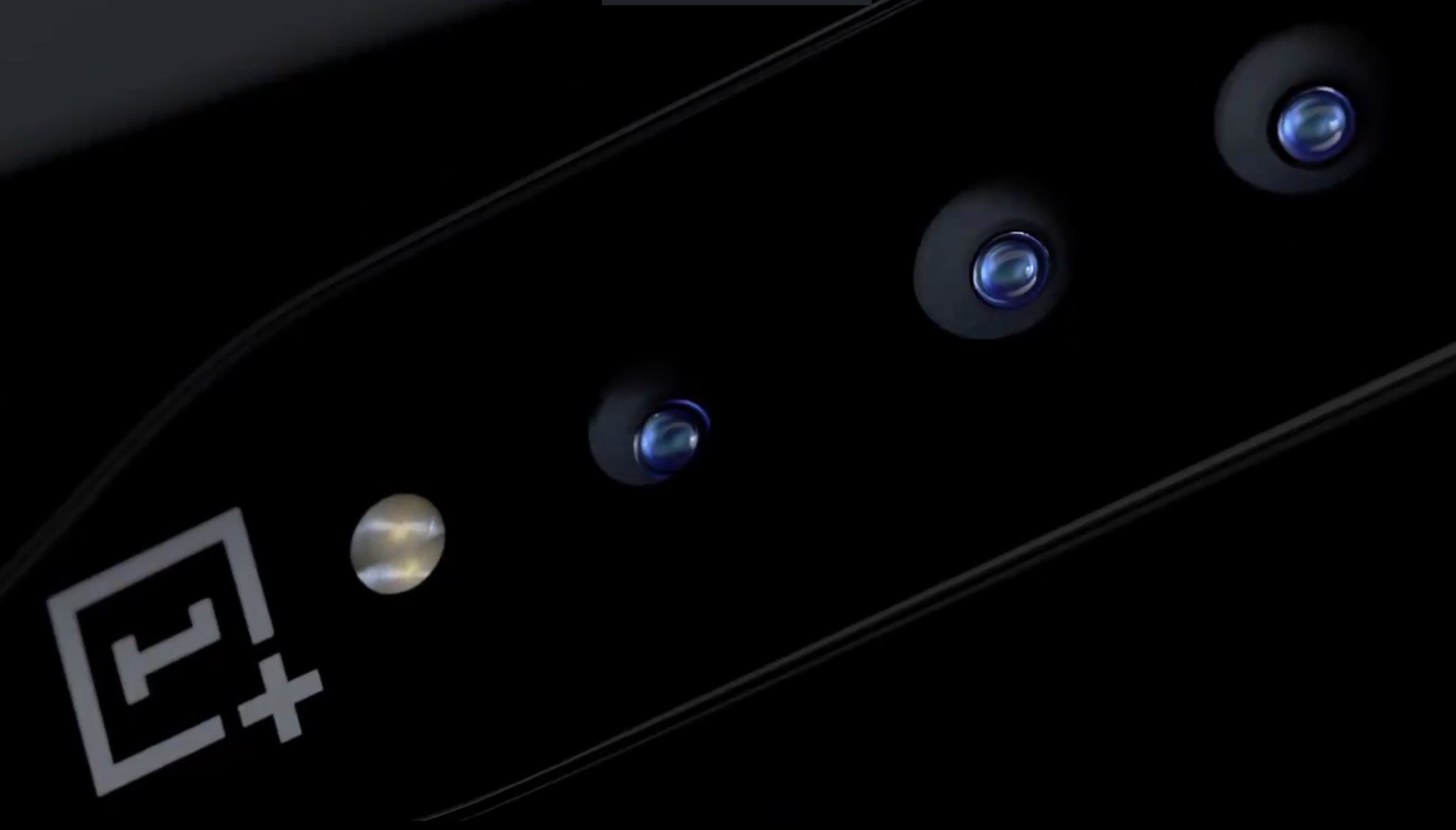OnePlus' ConceptOne-smartphone-teaser foreslår banebrydende "usynligt kamera" og farveskiftende glasteknologi