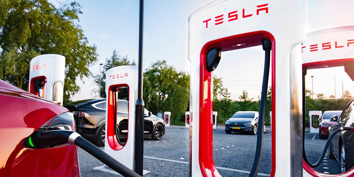 Tesla offers free Supercharging until Coronavirus “epidemic ceases”