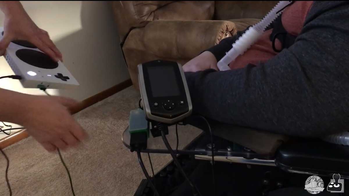 Freedom Wing Adapter spremeni pogonske invalidske vozičke v igralne krmilnike