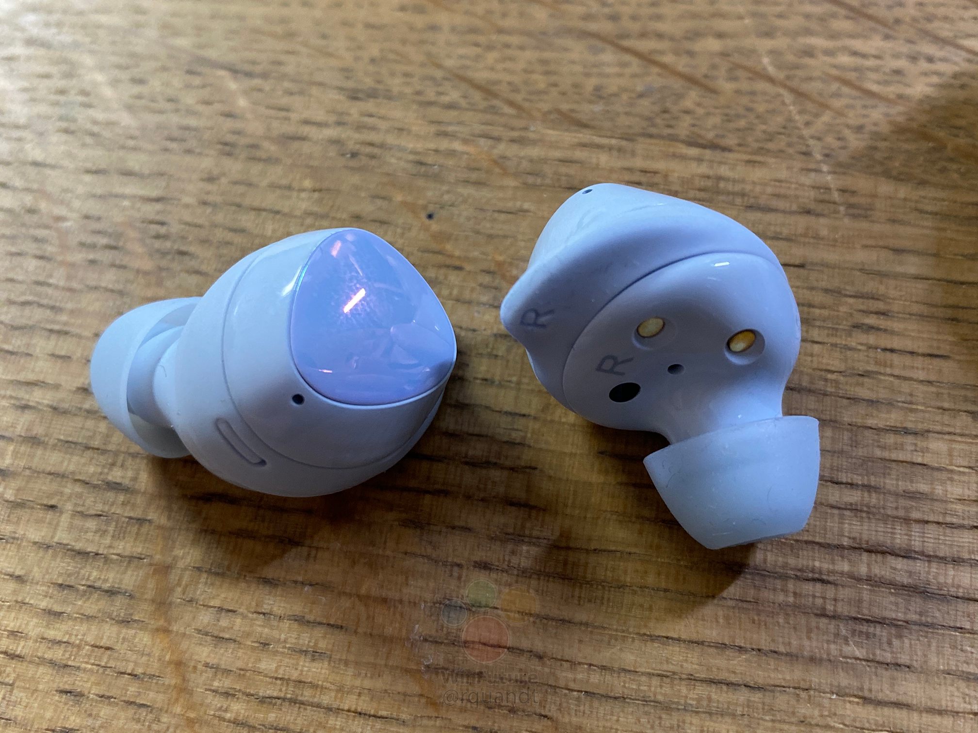 Samsung Galaxy Buds Plus look great in hands-on photos