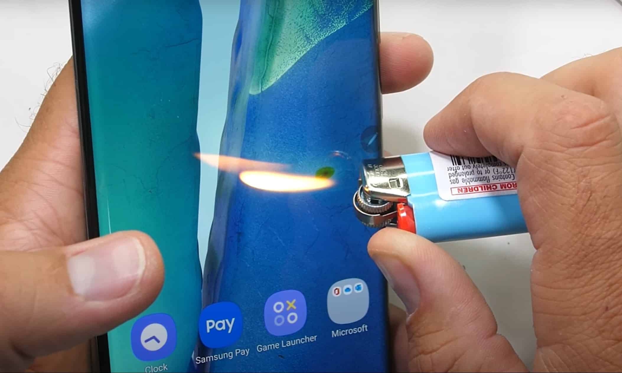 The $1,300 Galaxy Note20 Ultra fails to survive JerryRigEverything’s burn test