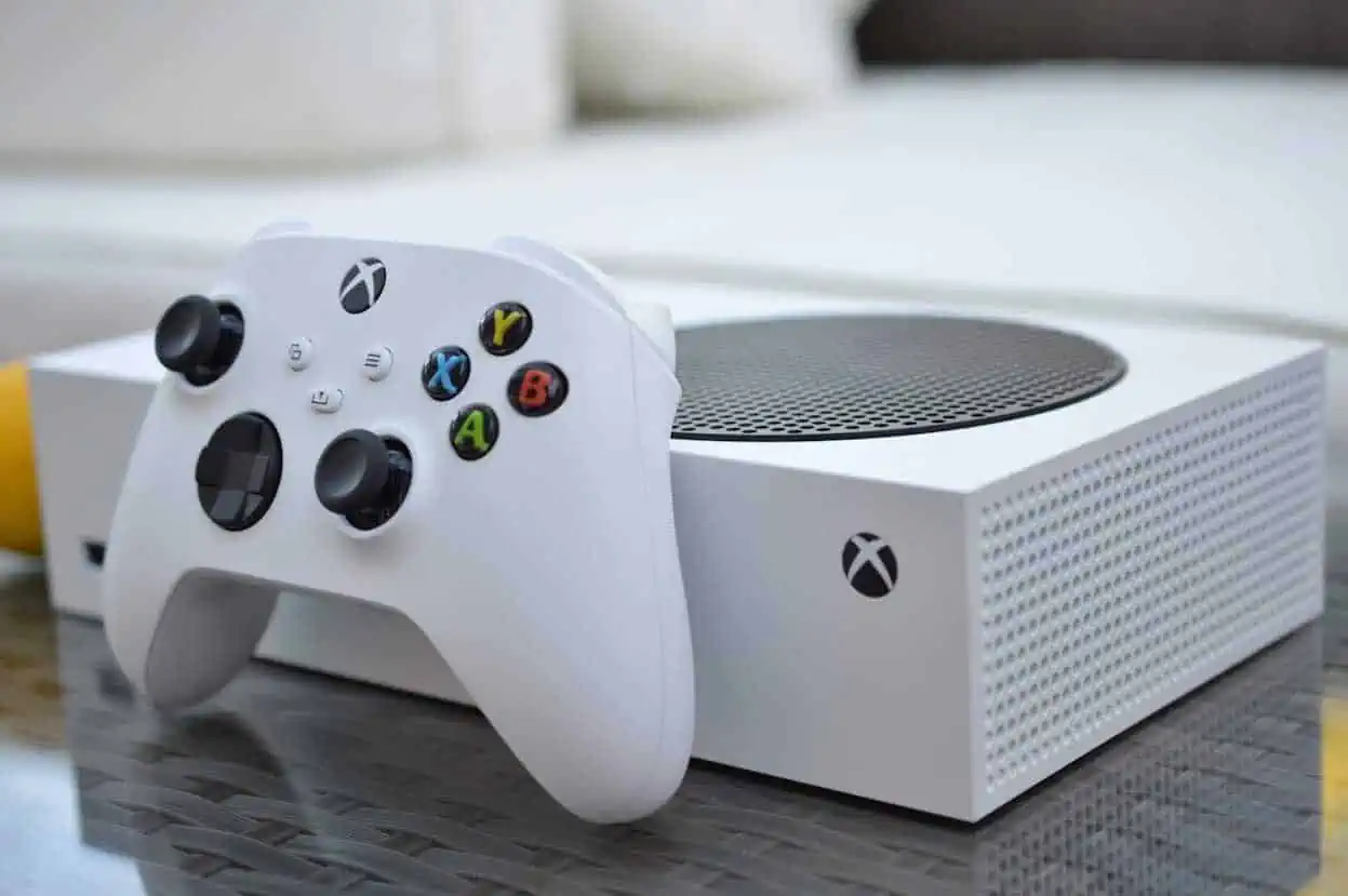 Xbox One S Review