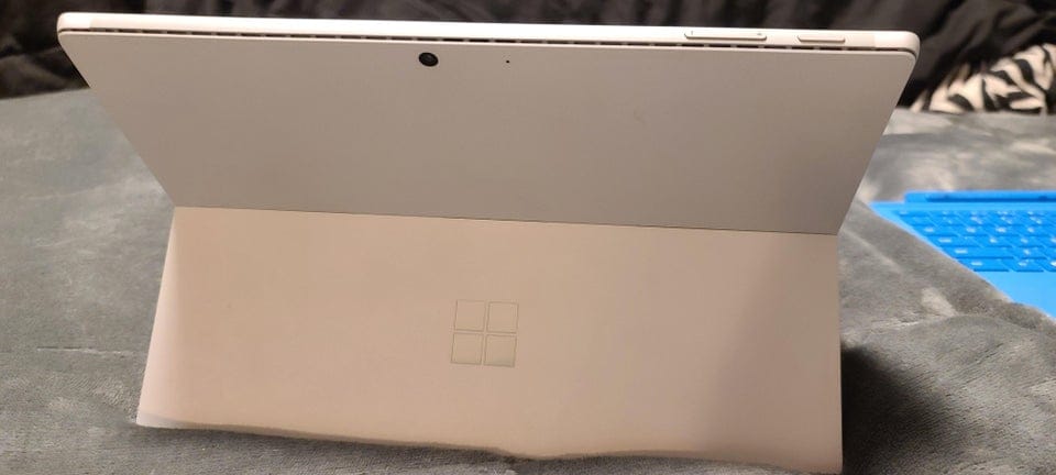 surface-pro-8-10.jpg