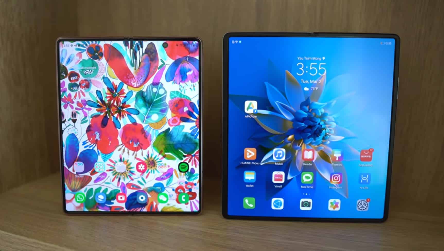 Huawei Mate X2 frente a Galaxy Fold 2 -2