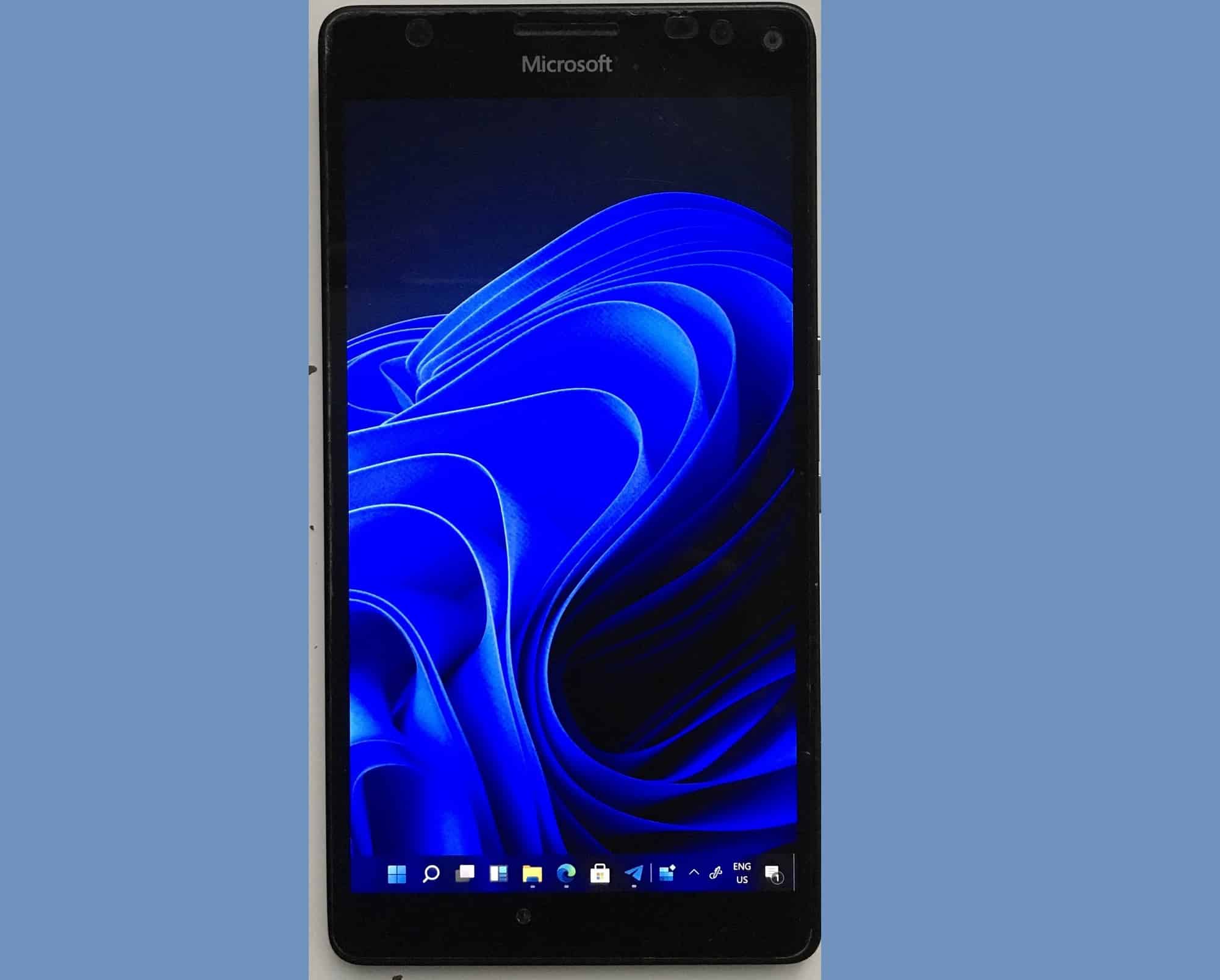 tiêu đề lumia 950 xl windows 11