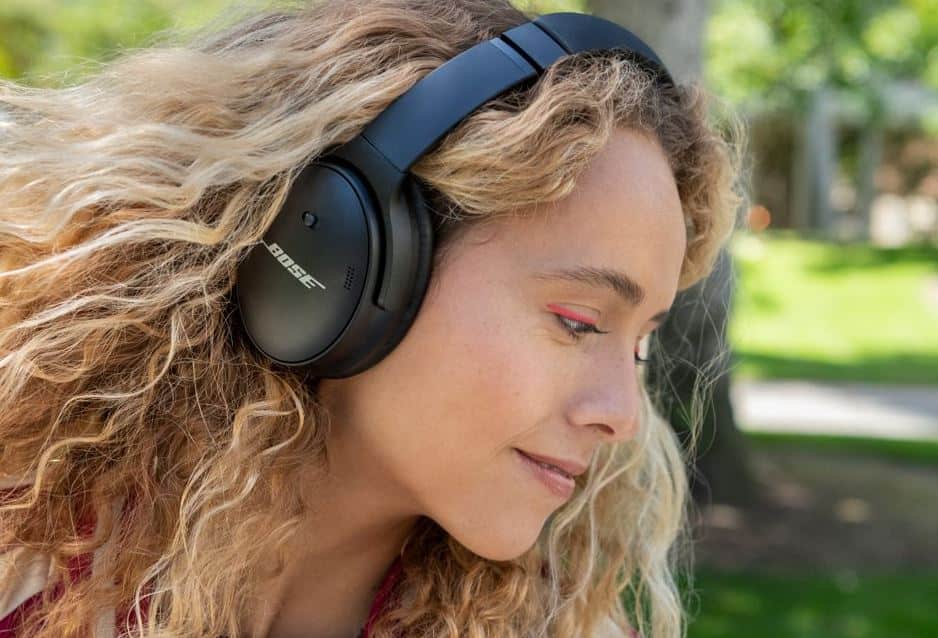 Bose announces the new QuietComfort 45 headphones with new AWARE Mode