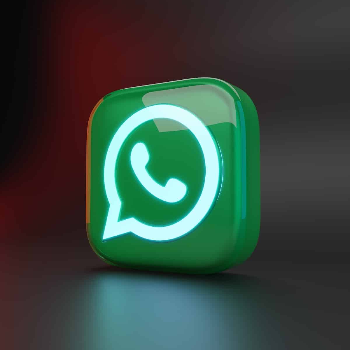 How to adjust text size in WhatsApp desktop app on Windows