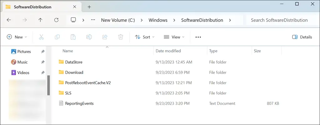 delete the contents of SoftwareDistribution folder