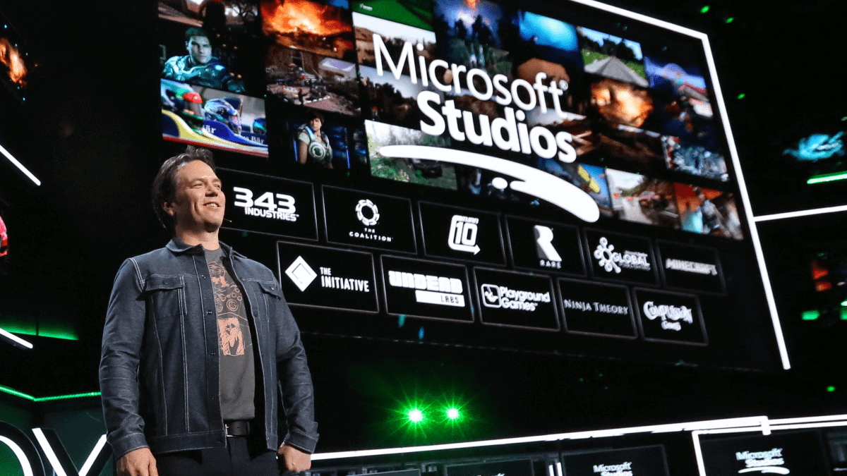 Xbox Head Phil Spencer Responds to Microsoft Leaks