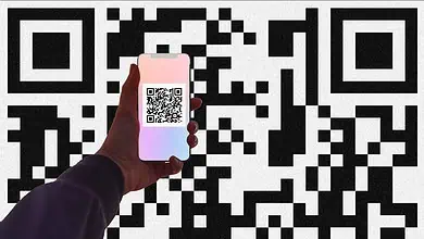 how to scan qr code on phone screen