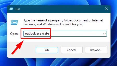 Type outlook.exe /safe