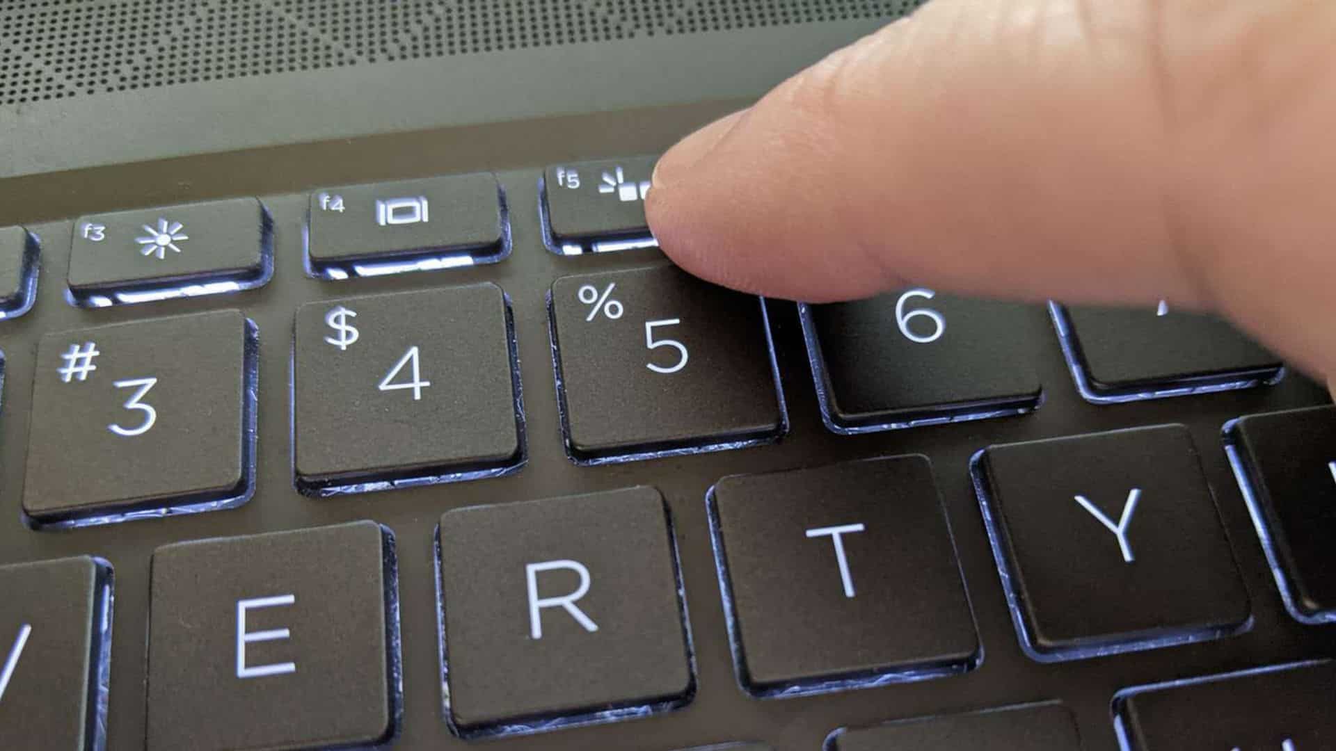 How To Turn Keyboard Lighting On Or Off On A Computer (Quick Guide)