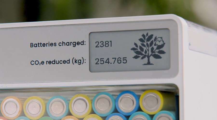 Linogy E Ink display screen